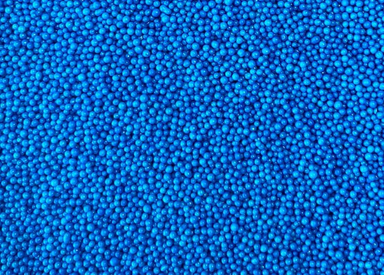 Cukrinių papuošimų  - Blue mini  pearls 2mm  30 g.