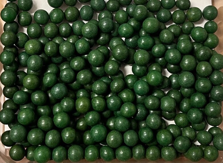 Cukriniai papuošimai -  Green pearls  7mm,  30g.