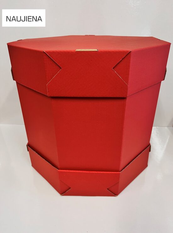 Raudona G/K šakočio dėžė 28x28x28,5 cm. 