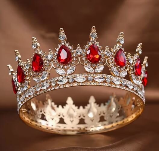 Karūna auksinės spalvos su raudonais kristalais 8cm